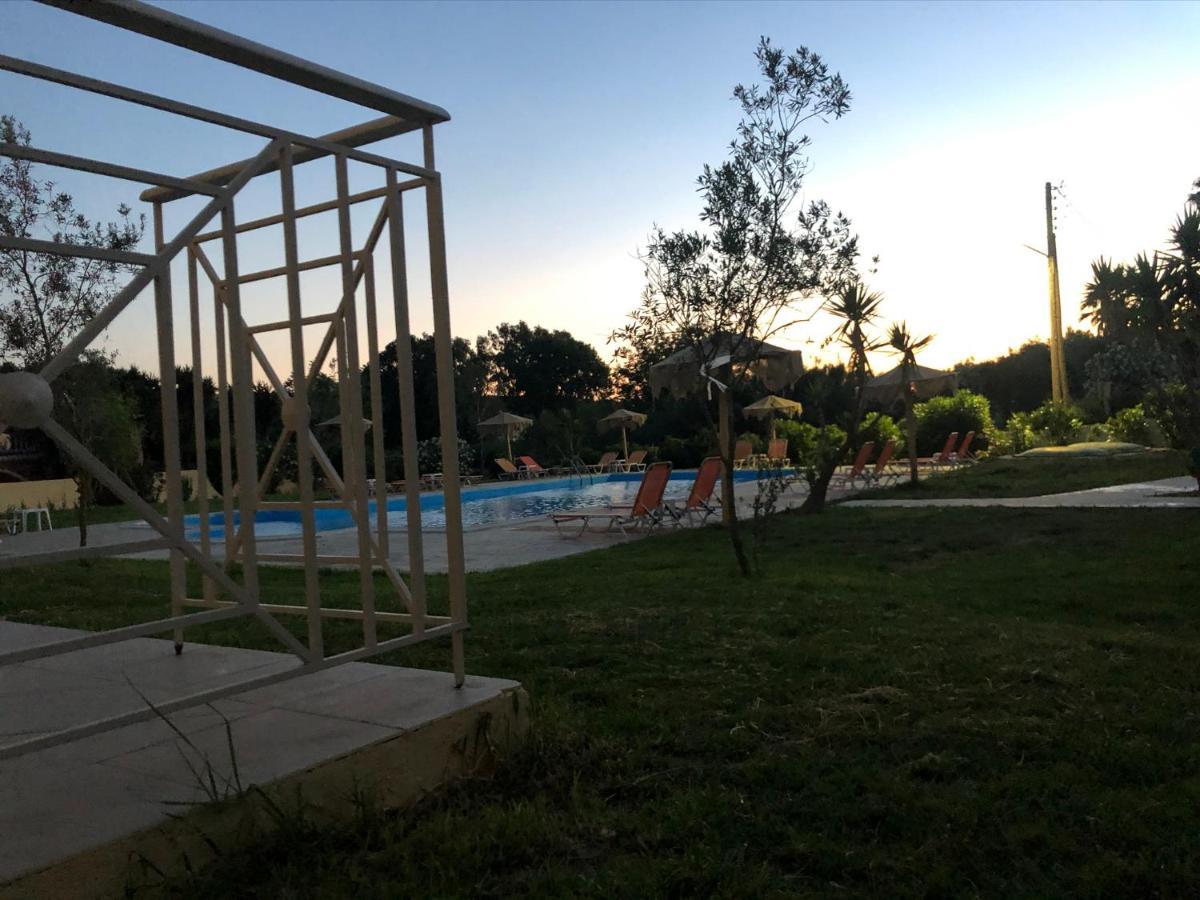 Mythos Apts Rentit Agios Stefanos Avliotes  Exteriör bild