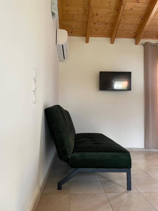 Mythos Apts Rentit Agios Stefanos Avliotes  Exteriör bild