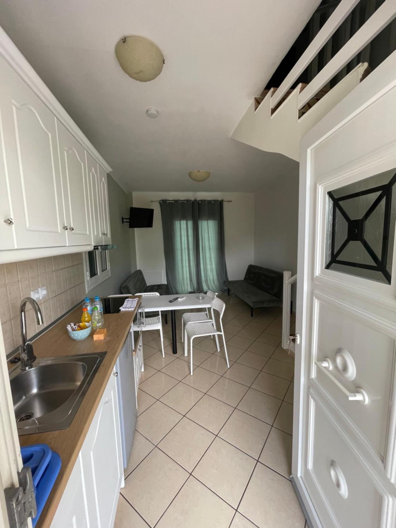 Mythos Apts Rentit Agios Stefanos Avliotes  Exteriör bild